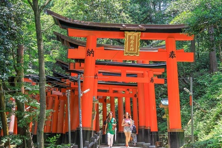 Kyoto & Nara: Nara Park, Fushimi Inari & Arashiyama Day Trip