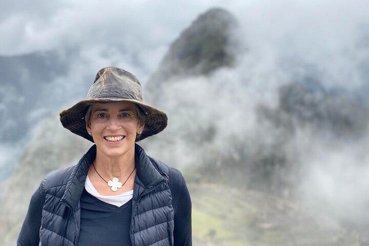 2-Day Machu Picchu Tour from Cusco: All-Inclusive Train Journey