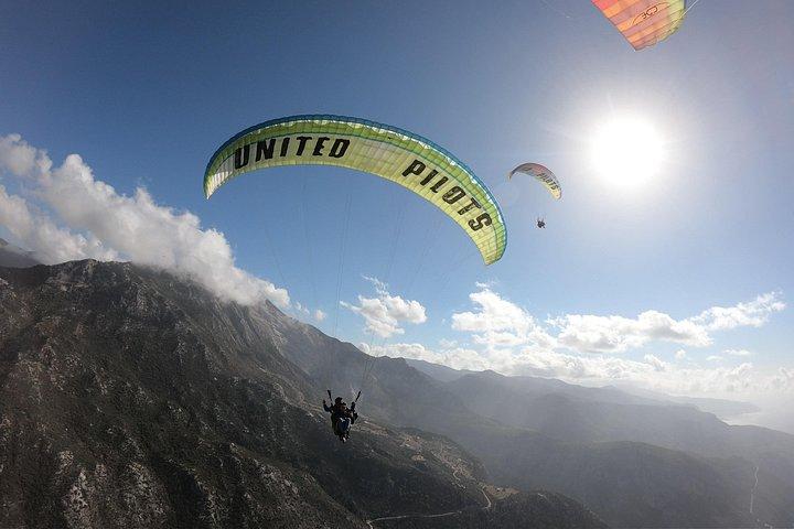 Paragliding Experience in Ölüdeniz