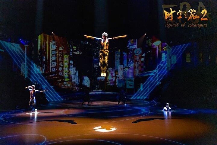 Show de acrobacias imperdíveis de Xangai com transferência privada