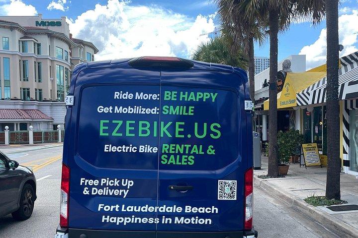 4時間ファミリーバンドル電動自転車レンタルフォートローダーデール