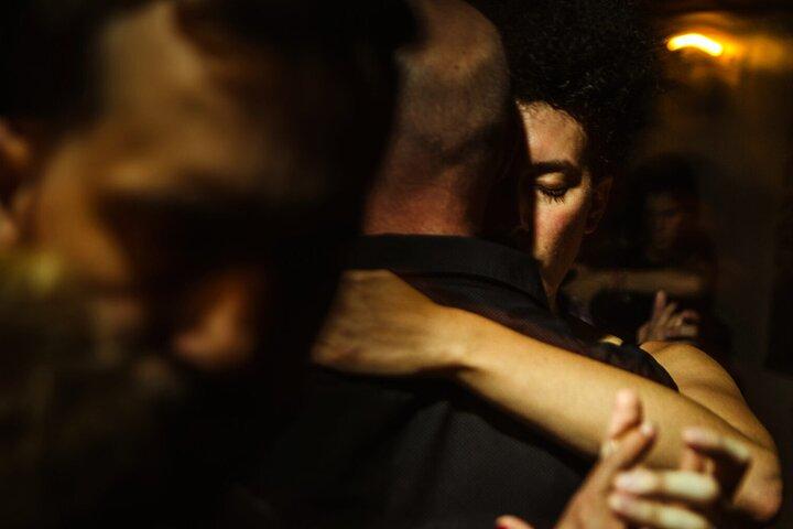 Inmersión Privada Subterránea de Tango
