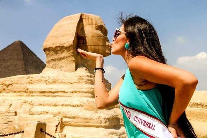 Excursion en bus d'une journée à Gizeh et Saqqara
