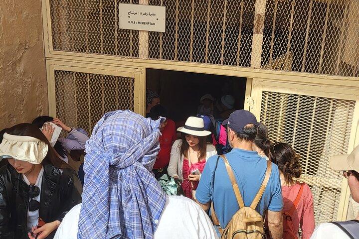 Overnachting naar Luxor vanuit Caïro per vliegtuig