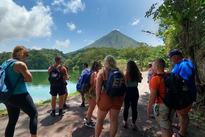 Hoteller i nærheden af Hanging Bridges & La Fortuna Waterfall Combo Tour