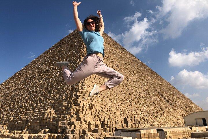Private Gizeh Pyramiden und Sphinx Tour mit Mittagessen und Kamelritt