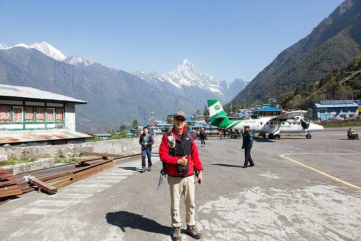 Desde Katmandú : Private 14 - Day Everest Base Camp Trek