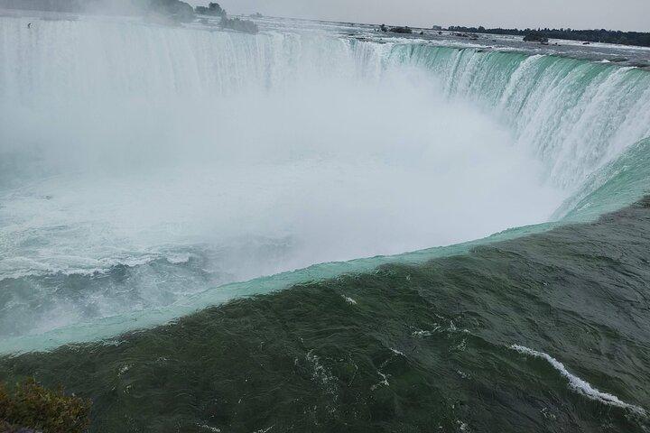 Niagara Falls Private Custom Tour from Toronto Area