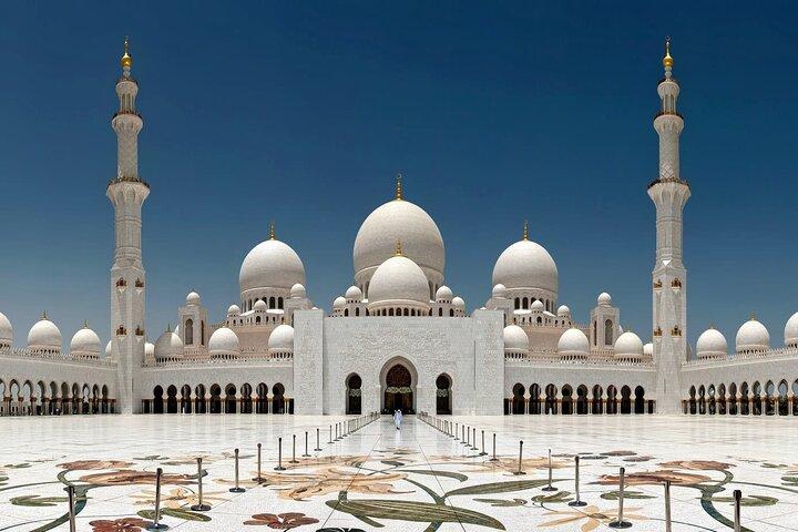 Tour della città di Abu Dhabi