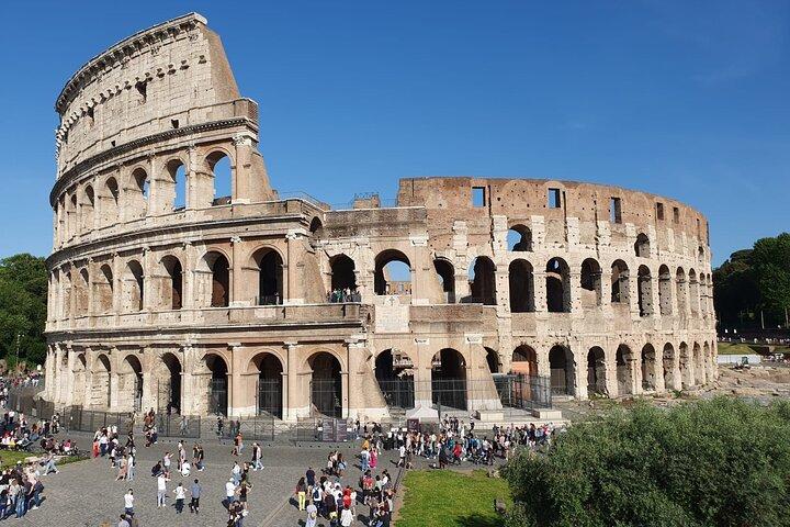 Accesso all'Arena del Colosseo, al Foro Romano e al Palatino