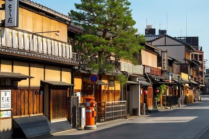 Private Kyoto Highlights Day Tour from Osaka with Hotel Pickup