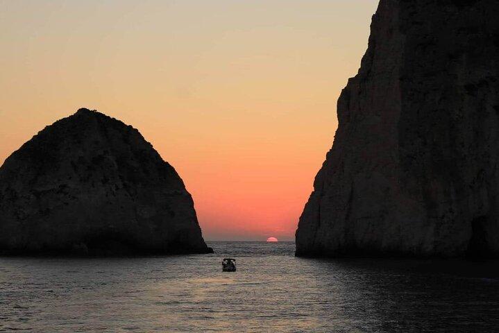 Mizithres Sunset Cruise på Zakynthos