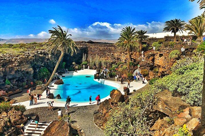 Tour naar Timanfaya, Jameos del Agua, Cueva de los Verdes en Mirador