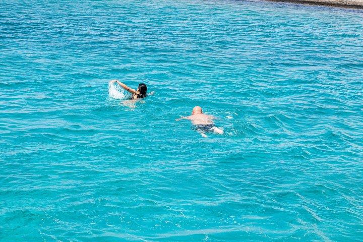Athens Riviera Private Sunset Cruise with Drinks & Bites