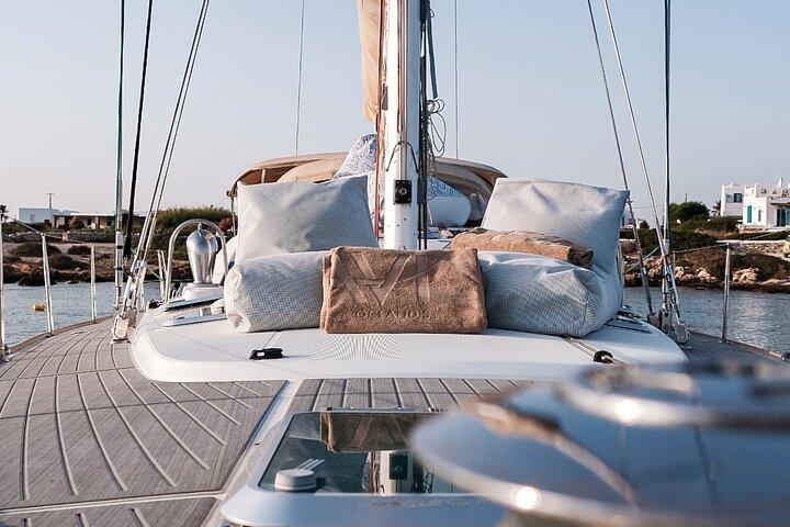 Atene Full Day Esclusiva navigazione verso Egina su uno yacht privato