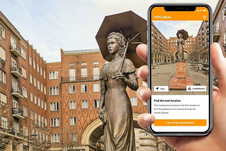 Budapest: Scavenger Hunt and Self-Guided Tour