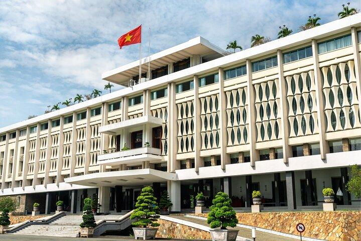 Ho Chi Minh City Walking Tour Autoguiada e Caça ao Escavador