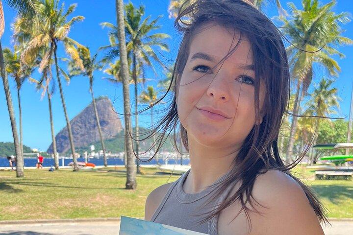 シュガーローフ マウンテンを眺めながらの 1 時間の水彩画クラス