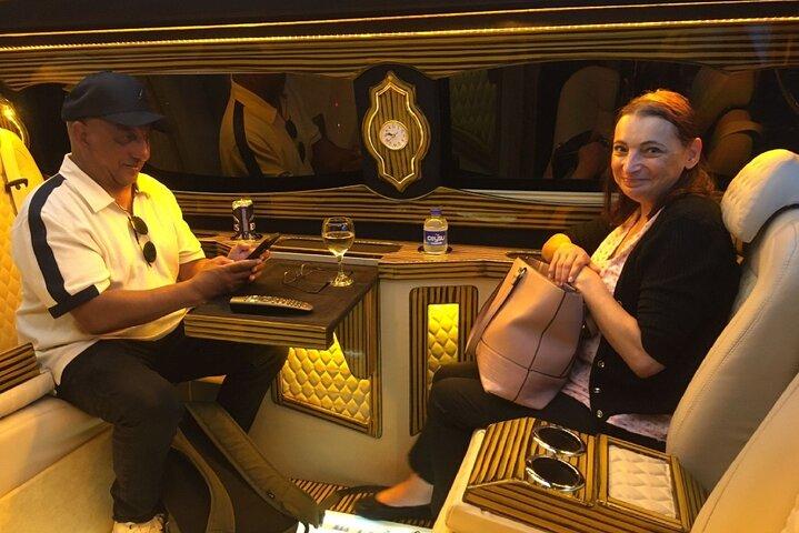 Traslado privado VIP al aeropuerto de Antalya con traslado al aeropuerto