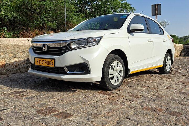 Udaipur nach Jodhpur Hotel One-Way Private Chauffeur Service