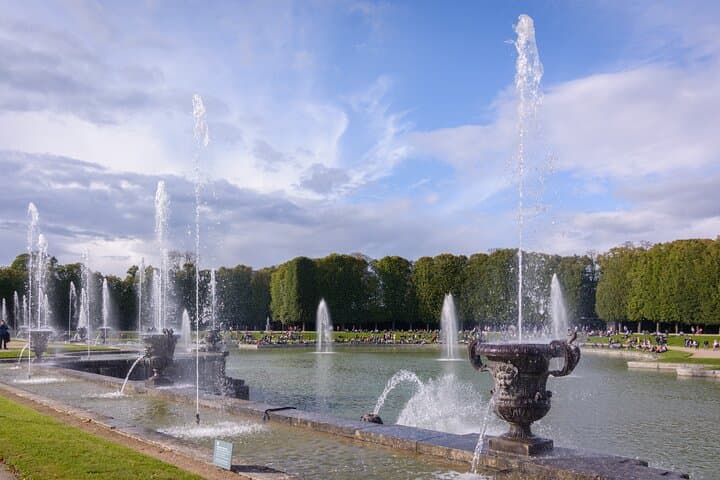 Versailles: Full Day Tour & Shuttle from Paris