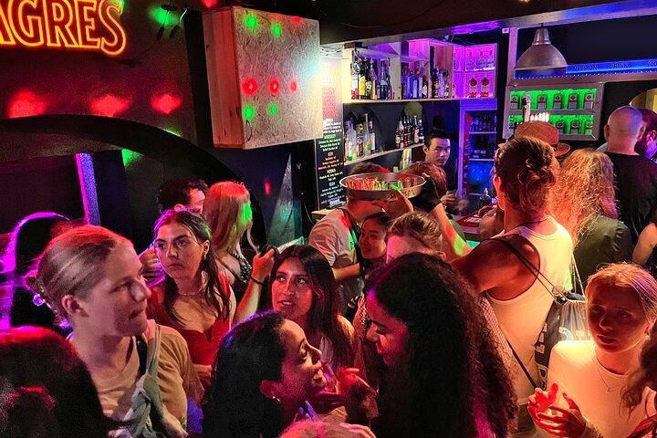 Lisbon PubCrawl - Unbegrenzte Getränke, Shots und V.I.P. Clubeintritt