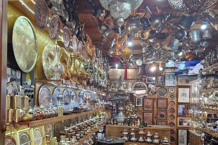 サラエボの中心部を感じる - 市内ツアー |旧市街 - バシュチャルシヤ