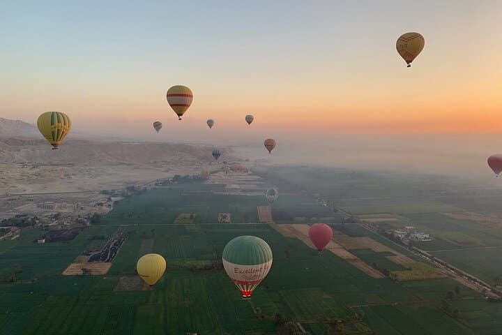 Luxor: Guided Full-Day Tour with a 45-Minute Balloon Adventure