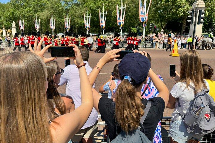 子供のためのプライベートロンドンウェストミンスター寺院ツアーとウェストミンスター観光ウォーク