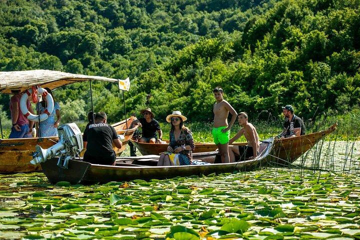 Old Town Bar am Meer – Nationalpark Skutarisee (Bootsfahrt) – Dorf Virpazar