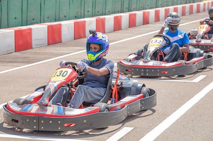 Go Karting i Bandaragama