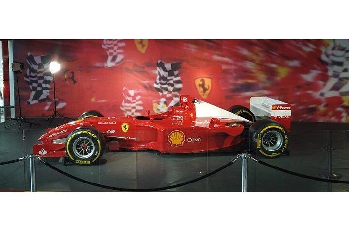 Fuld dag Abu Dhabi City Tour inkluderet Grand Mosque Ferrari World