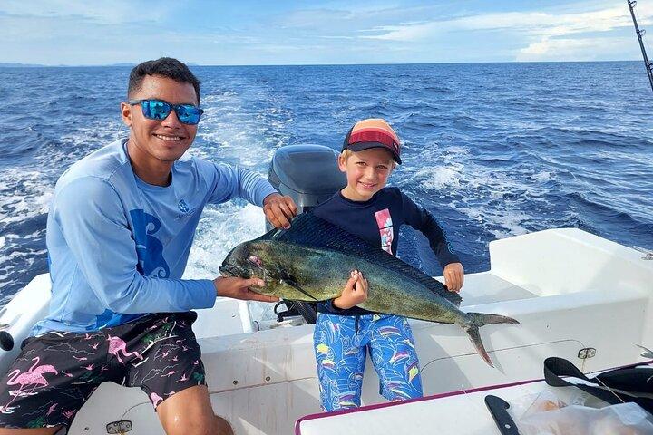 楽しいプライベート深海釣り半日-イーブルパンダボート