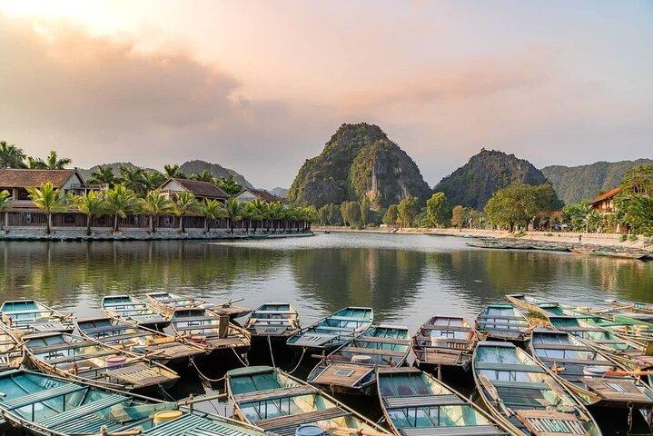 Ninh Binh privé dagtrip vanuit de Hanoi Hoa Lu Tam Coc Mua-grot