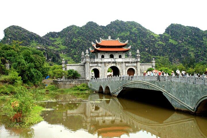 Ninh Binh-dagtrip van Hanoi naar Hoa Lu Trang An