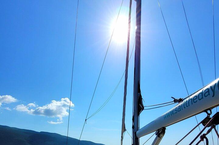 Fra Agia Efimia: All Inclusive Sejldagstur til Ithaca