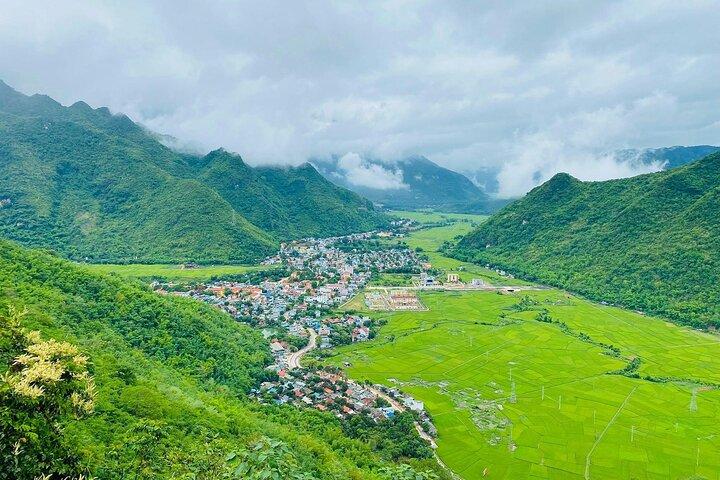 Mai Chau Walking & Cycling Day Tour