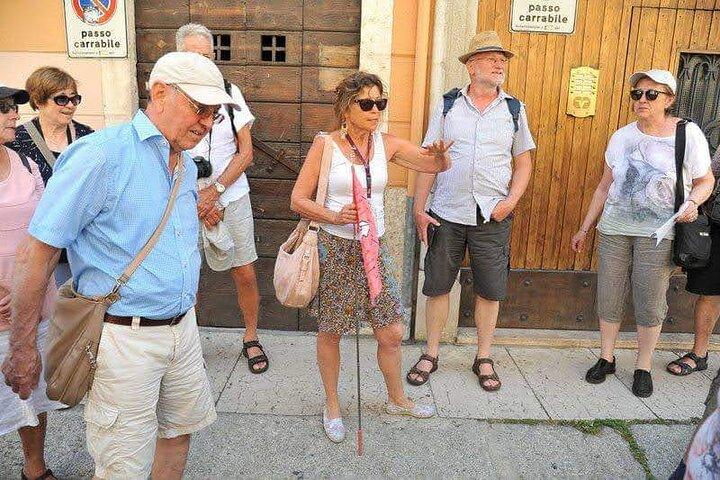 Verona : Arena Tour a pie sin colas & gemas ocultas secretas