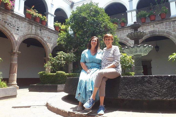 Eat & Explore Frida Kahlo's Neighborhood