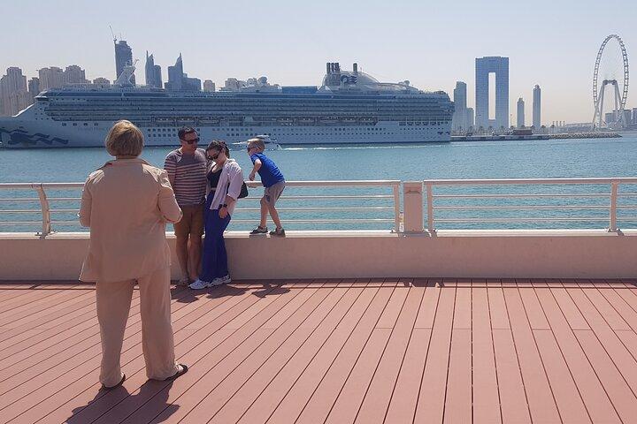 4 timers Dubai Private City Tour op til 5 personer dag eller nat