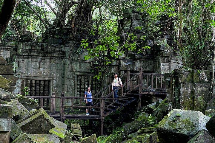 シェムリアップから：アンコール ワットと水上村 3 日間旅行