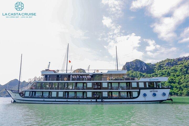 Vanuit Hanoi: luxe driedaagse cruise naar Ninh Binh en Ha Long Bay