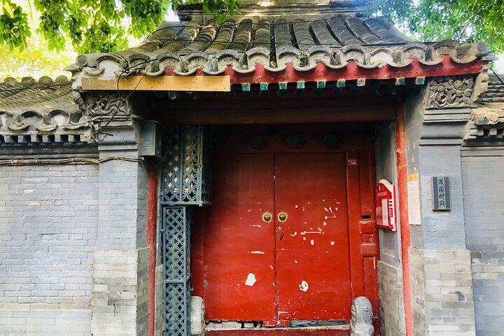 Private Beijing Hutong Walking Tour Walk with a Beijinger