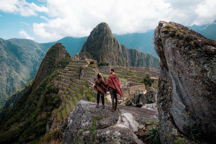Full Day Guided Tour in Machu Picchu