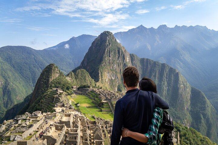 Full Day Guided Tour in Machu Picchu