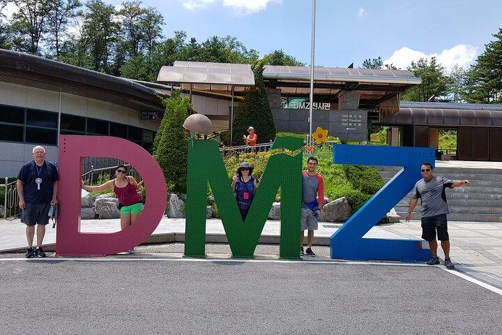 En dag privat DMZ Tour & Gamaksan hængebro