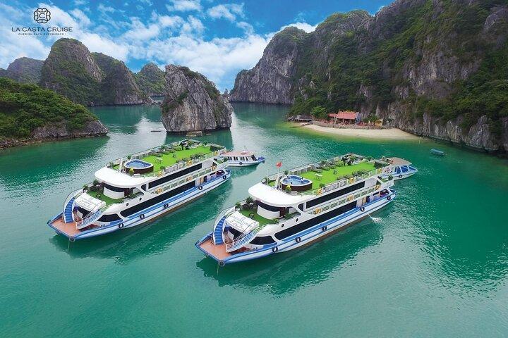 La Casta-Kreuzfahrt ab Hanoi mit Expressway-Transfer – 5-Sterne-Kreuzfahrt