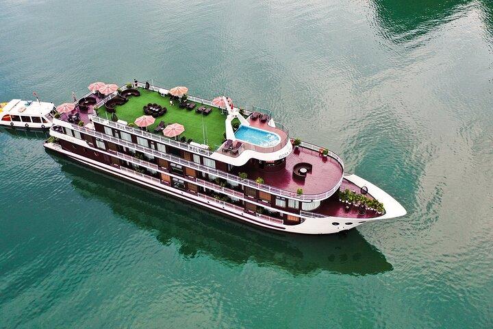 2 - Days Lan Ha Bay Luxury Cruise & Private Balcony au départ de Ninh Binh