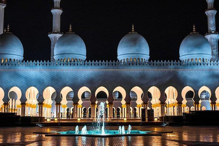 El tour al atardecer más Starling Abu Dhabi Mezquita Sheikh Zayed