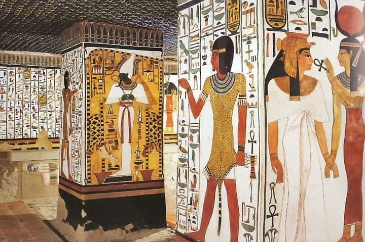 Private Half Day West Bank Tour to Kings Valley and Queen Temple